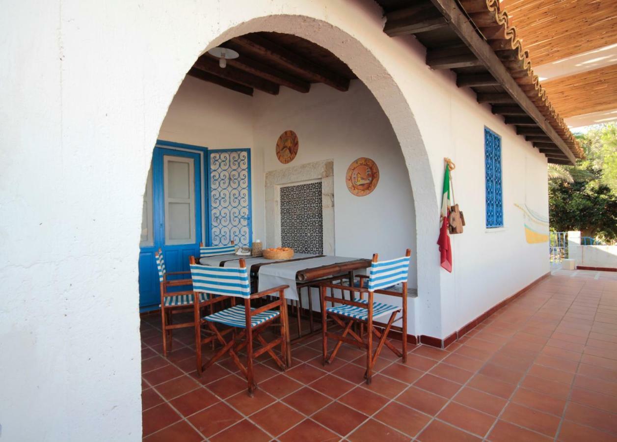 Villa Delle Terrazze Punta Secca Exterior photo