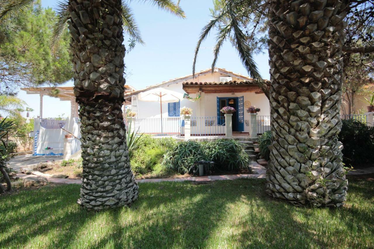 Villa Delle Terrazze Punta Secca Exterior photo